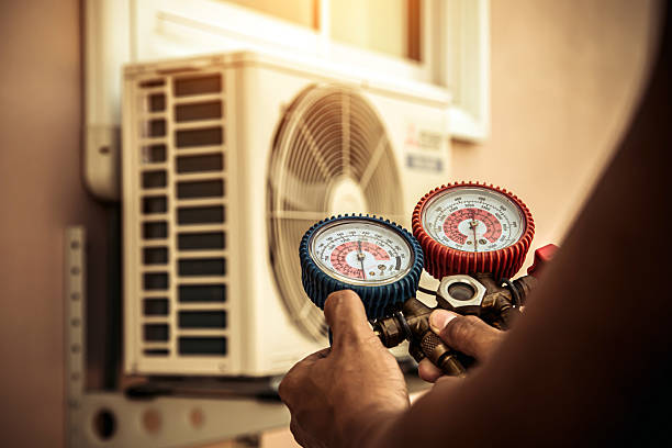 Professional Ductwork Repair technician working in Naples, TX